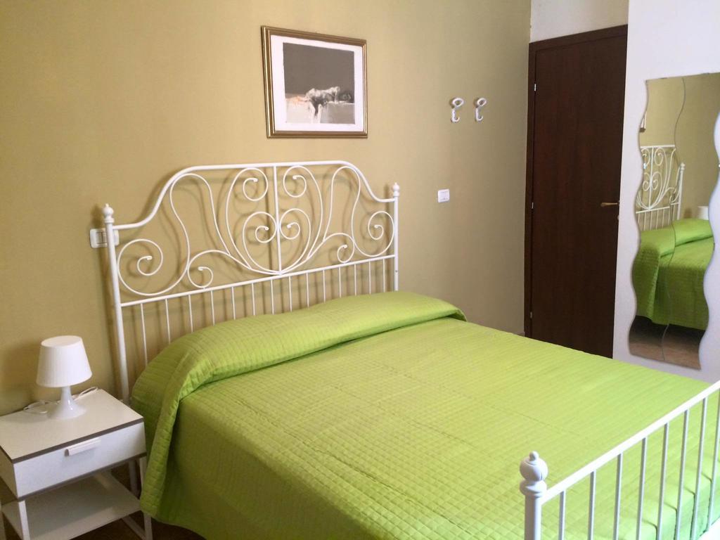 La Piazza B&B Vercurago Szoba fotó